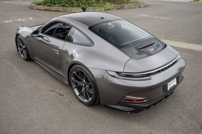 Porsche 992 GT3 Touring