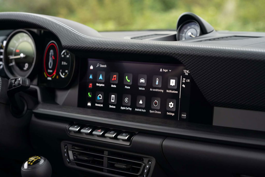 Porsche 992 GT3 Touring