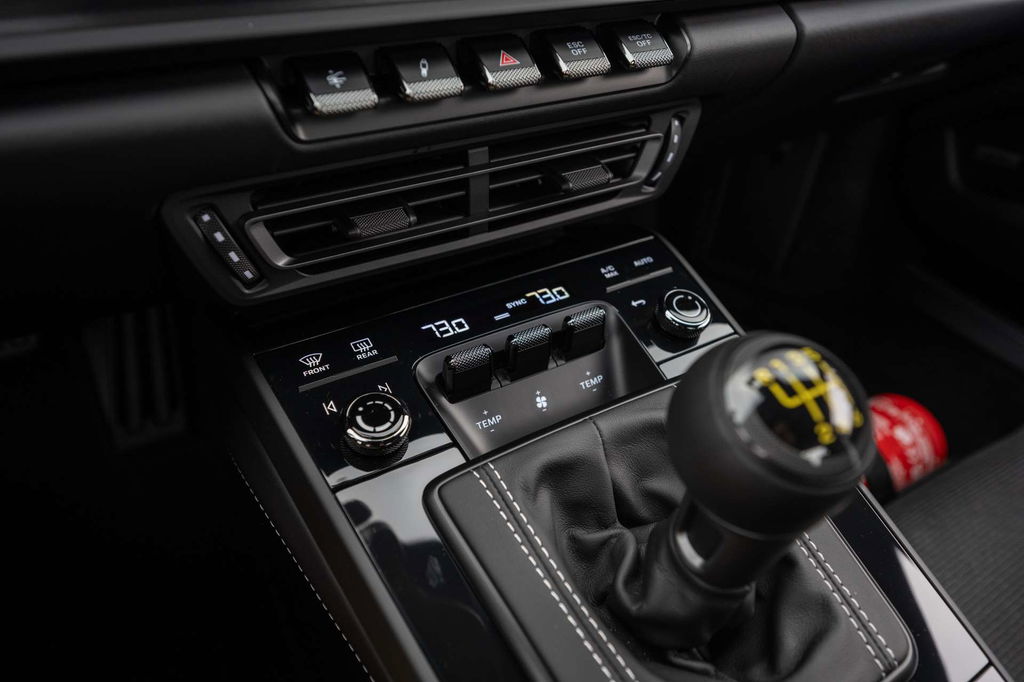 Porsche 992 GT3 Touring