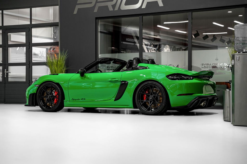 Porsche 718 Spyder RS