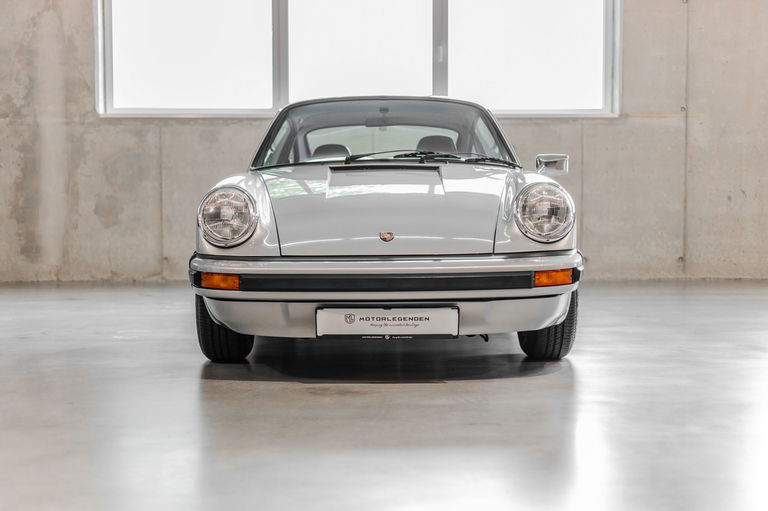 Porsche 911 Carrera 2,7