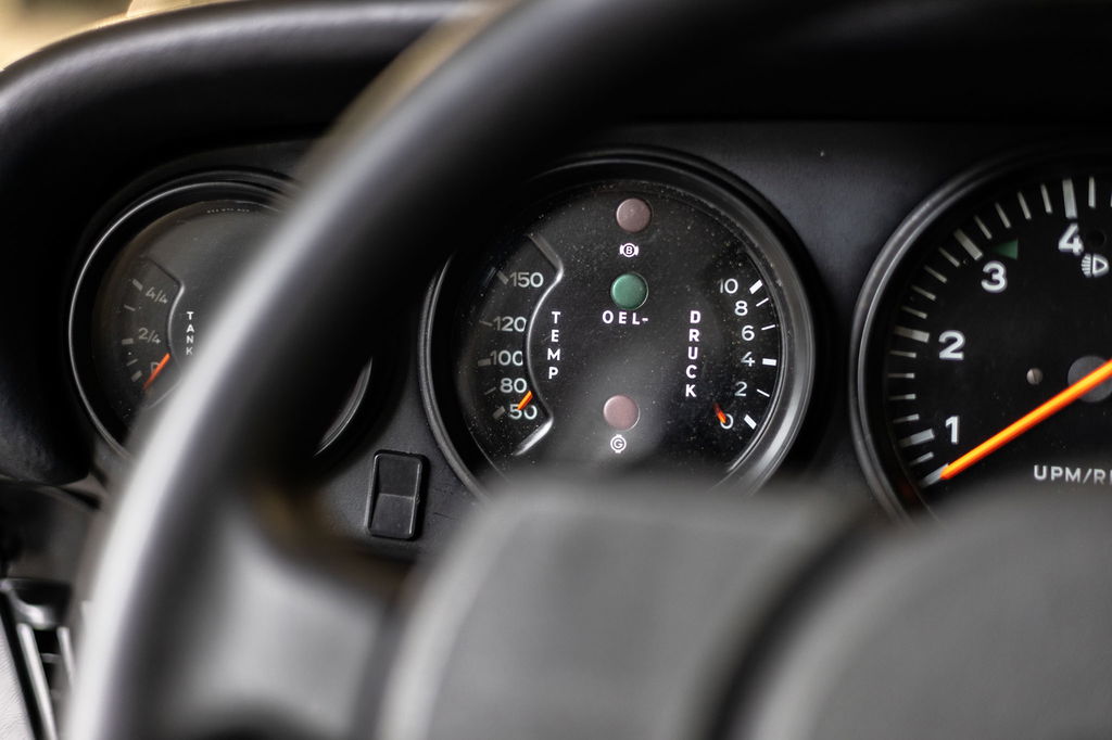 Porsche 911 Carrera 2,7