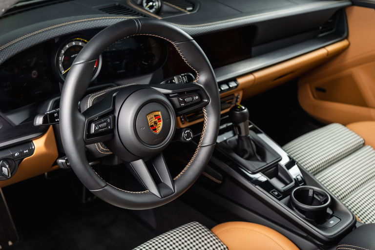 Porsche 992 GT3 Touring