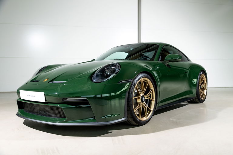 Porsche 992 GT3 Touring
