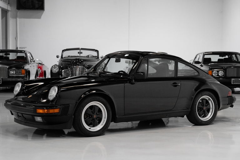 Porsche 911 Carrera 3.2 