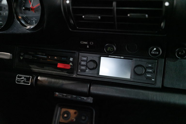 Porsche 911 Carrera 3.2 (US)