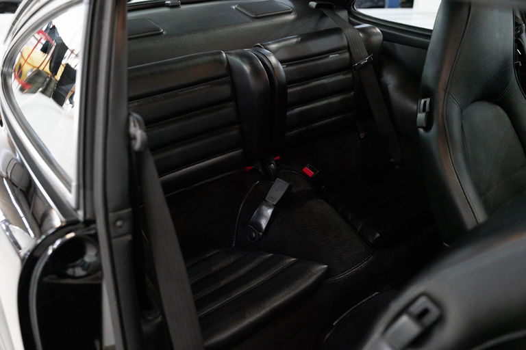 Porsche 911 Carrera 3.2 (US)