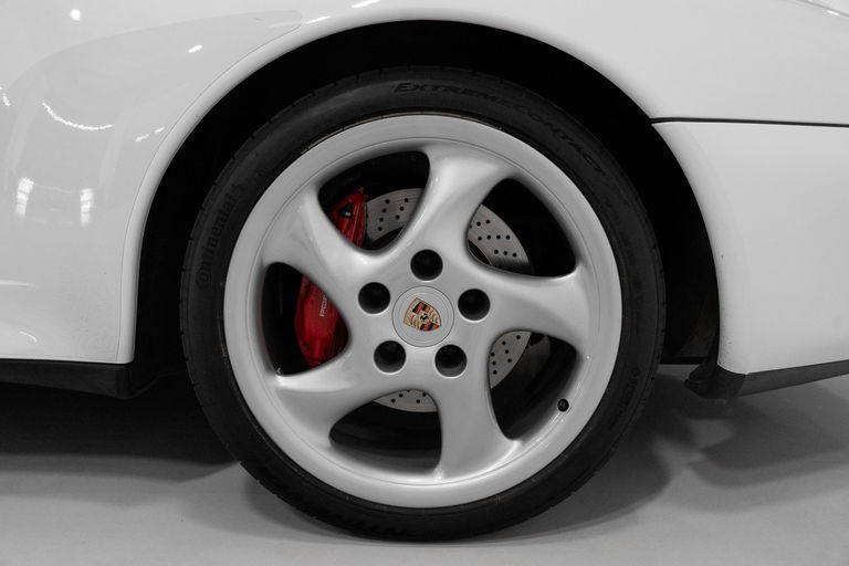 Porsche 993 Carrera 4S