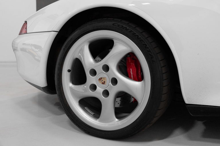 Porsche 993 Carrera 4S