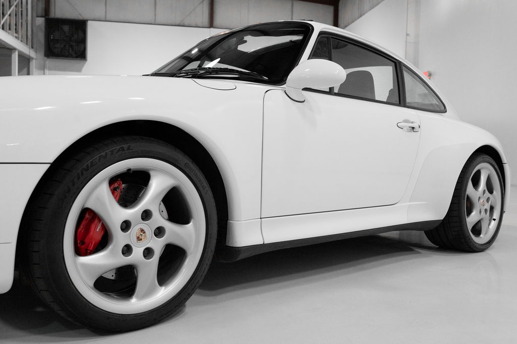 Porsche 993 Carrera 4S