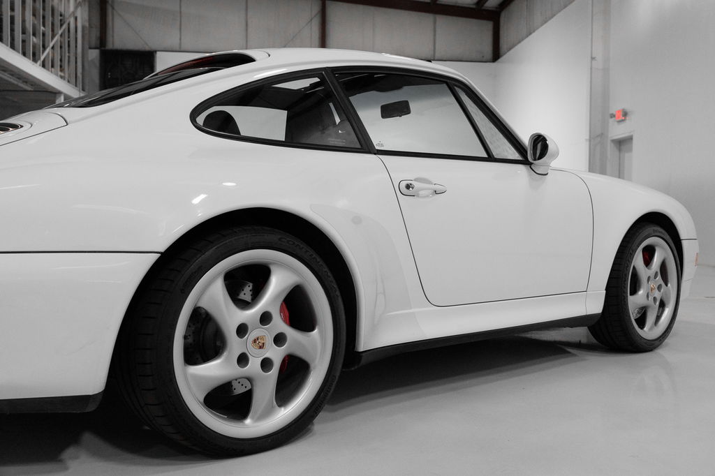 Porsche 993 Carrera 4S