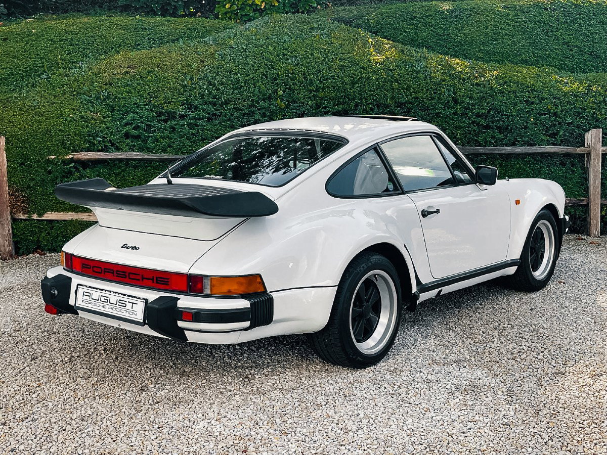 Porsche 911 Turbo 3.3 1984 - elferspot.com - Marketplace for