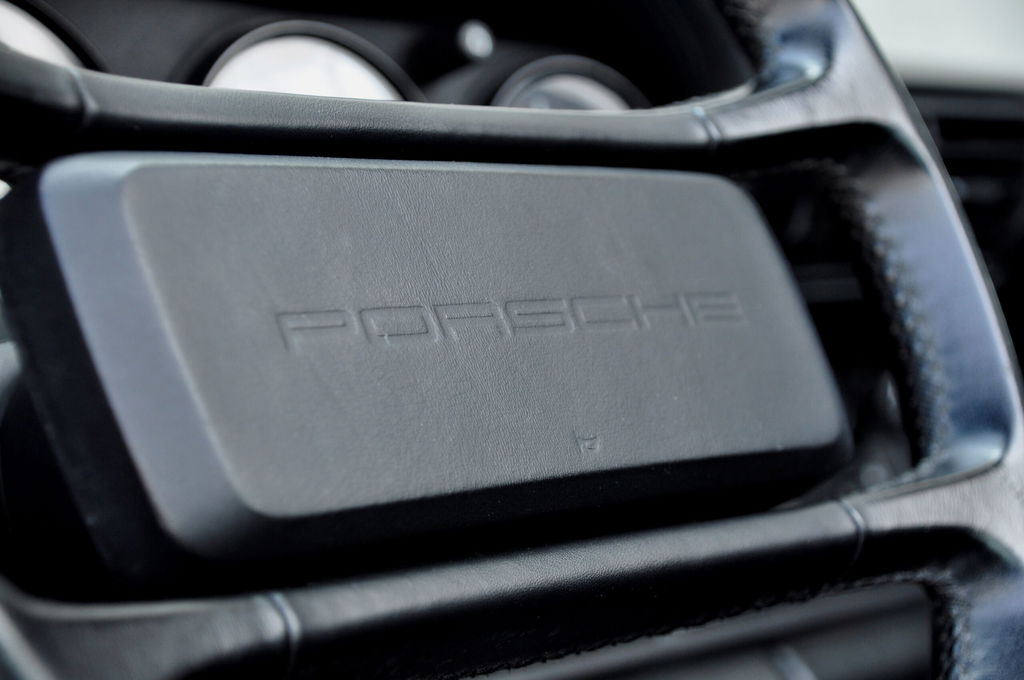 Porsche 964 Carrera 4