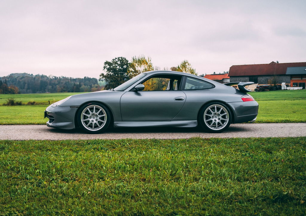 Porsche 996 Carrera