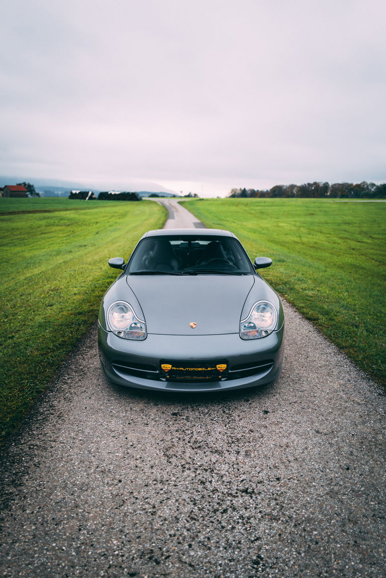 Porsche 996 Carrera
