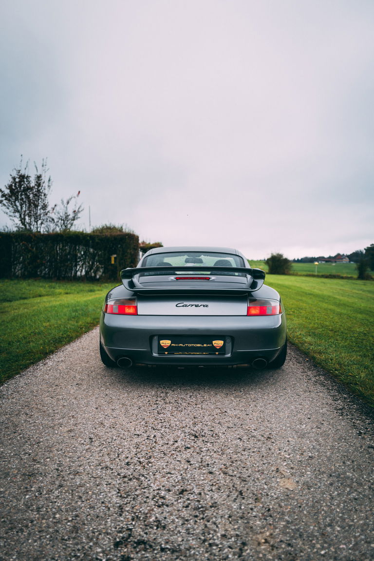 Porsche 996 Carrera