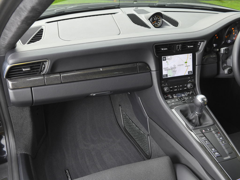 Porsche 991 GT3 Touring