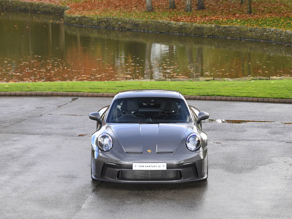 Porsche 992 GT3 Touring