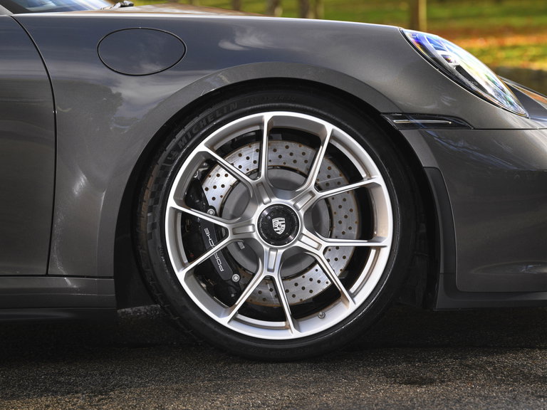 Porsche 992 GT3 Touring