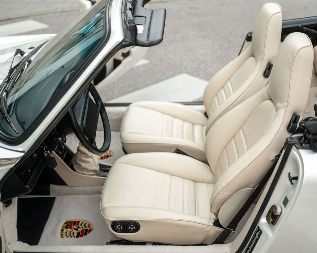 Porsche 911 Turbo 3.3