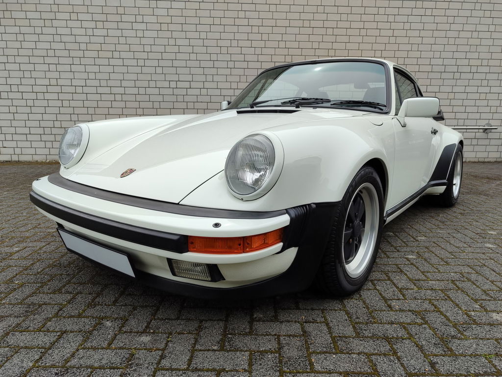 Porsche 911 Turbo 3.3