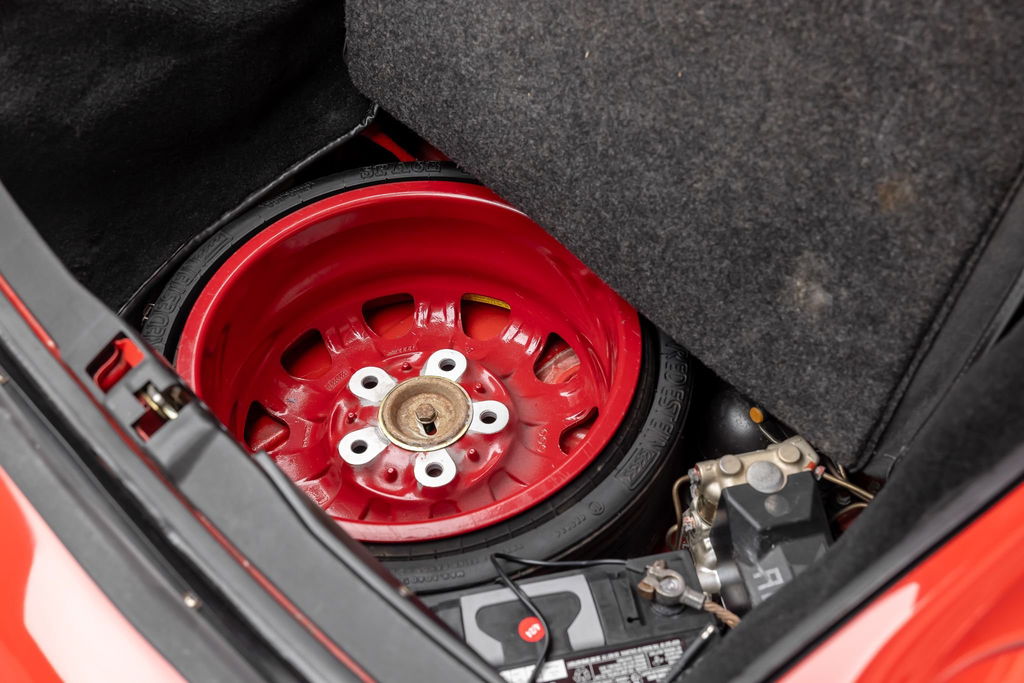 Porsche 964 Carrera 4