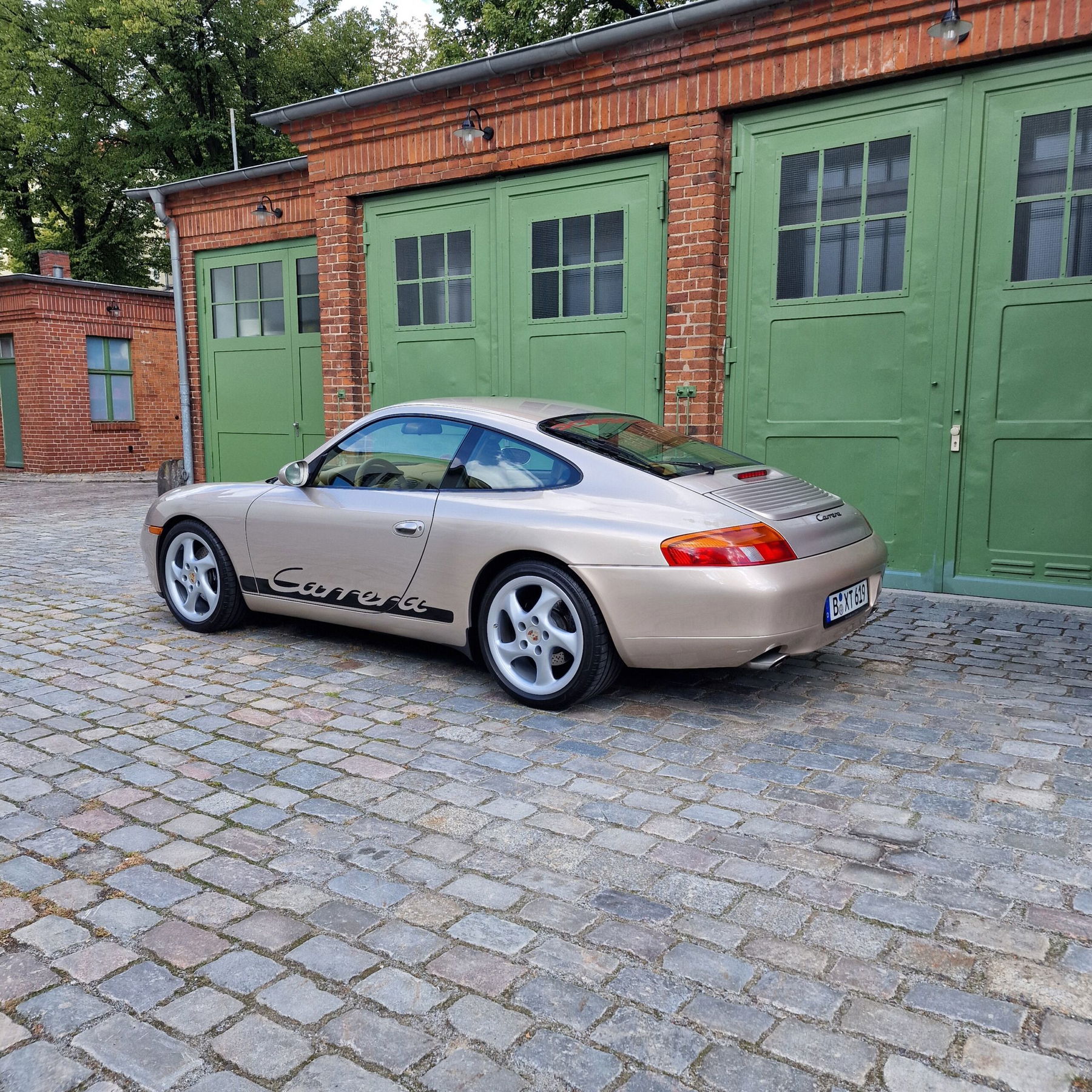 Porsche 996 Carrera 1998 - elferspot.com - Marketplace for