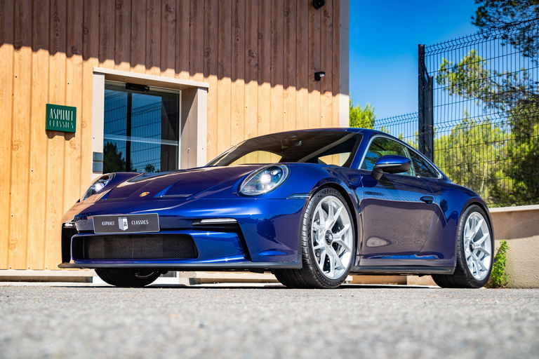 Porsche 992 GT3 Touring