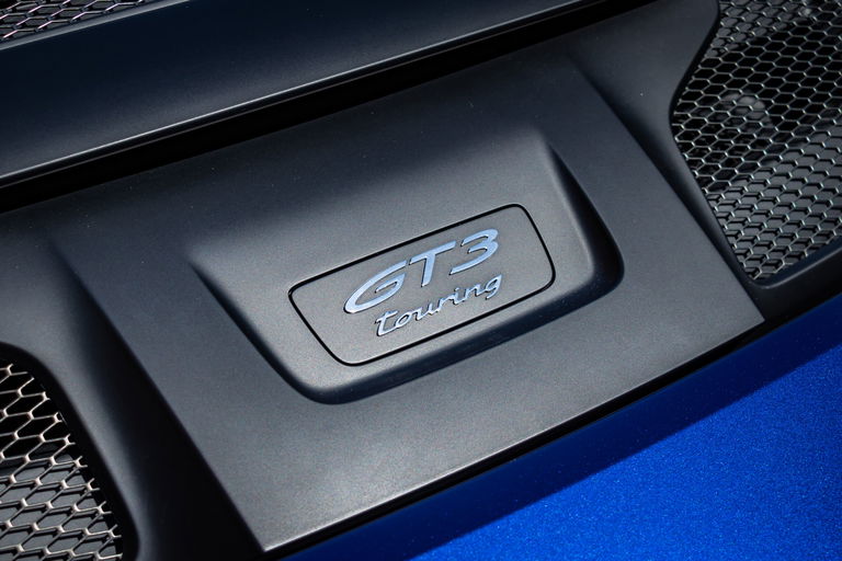 Porsche 992 GT3 Touring