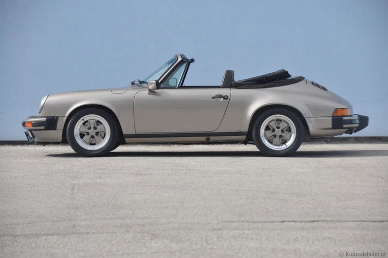 Porsche 911 Carrera 3.2 