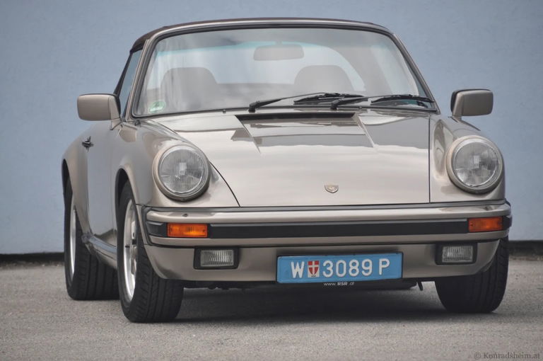 Porsche 911 Carrera 3.2 (KAT)