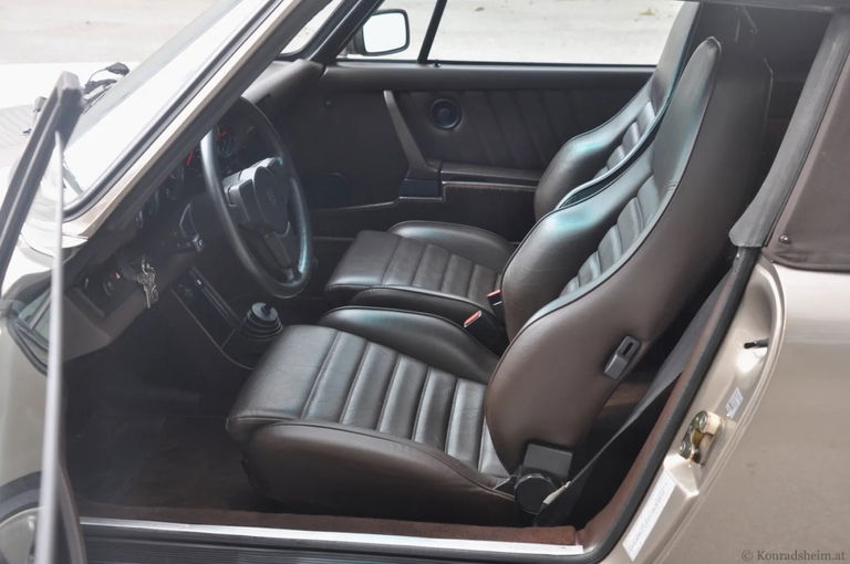 Porsche 911 Carrera 3.2 (KAT)