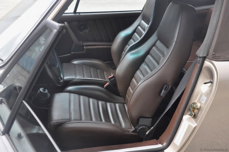 Porsche 911 Carrera 3.2 (KAT)