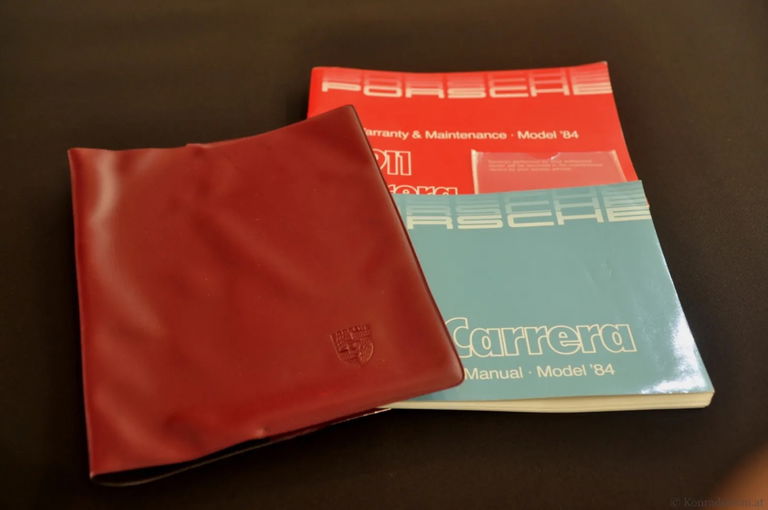 Porsche 911 Carrera 3.2 (KAT)