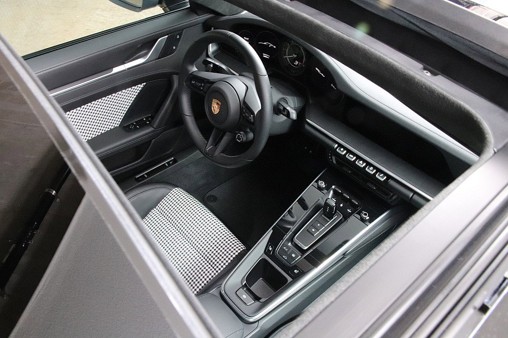 Porsche 992 Turbo