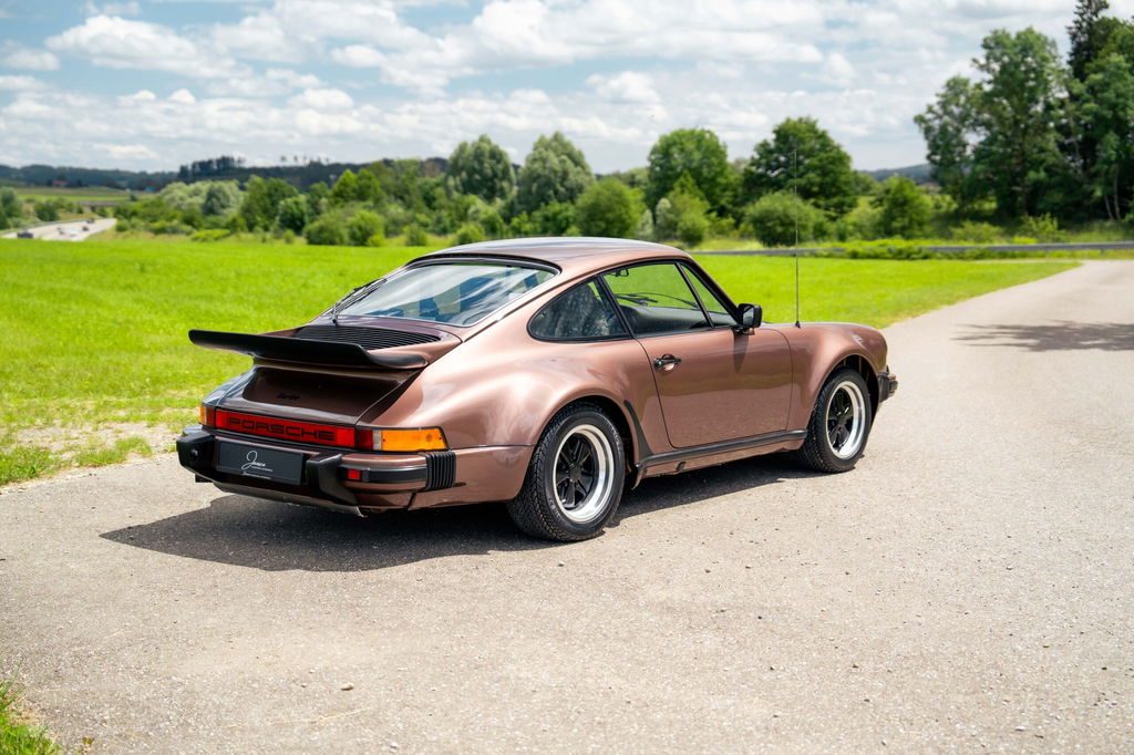 Porsche 911 Turbo 3.0