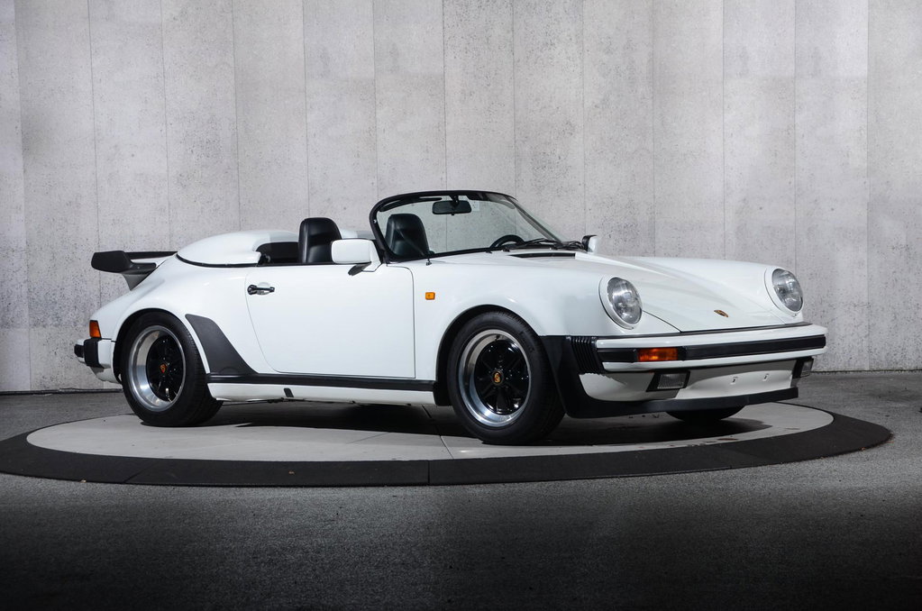 Porsche 911 Carrera 3.2 Speedster (US)