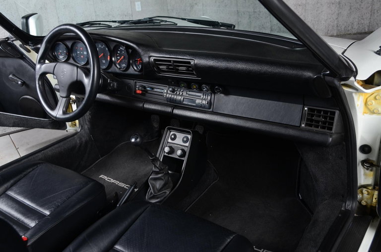 Porsche 911 Carrera 3.2 Speedster (US)