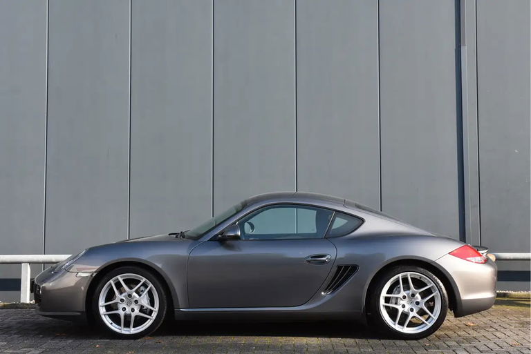 Porsche 987 Cayman