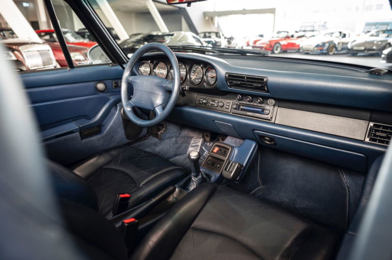 Porsche 993 Carrera 4