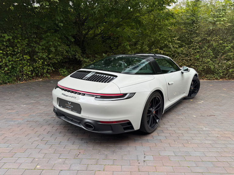 Porsche 992 Targa 4 GTS