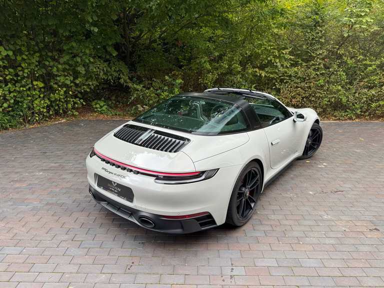 Porsche 992 Targa 4 GTS