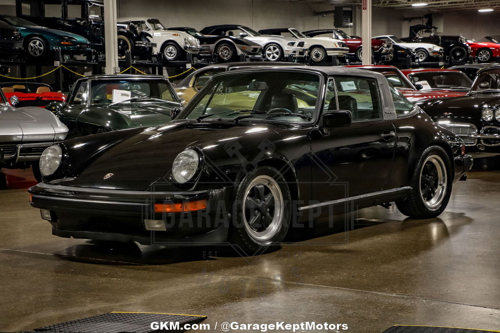 Porsche 911 Carrera 3.2 (US)