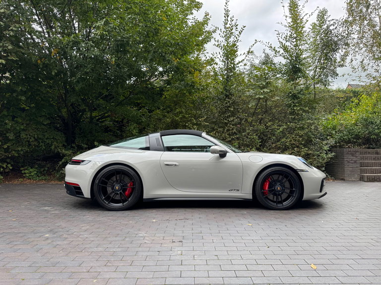 Porsche 992 Targa 4 GTS