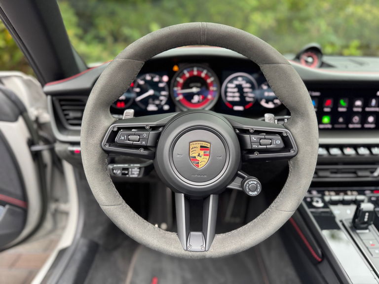 Porsche 992 Targa 4 GTS