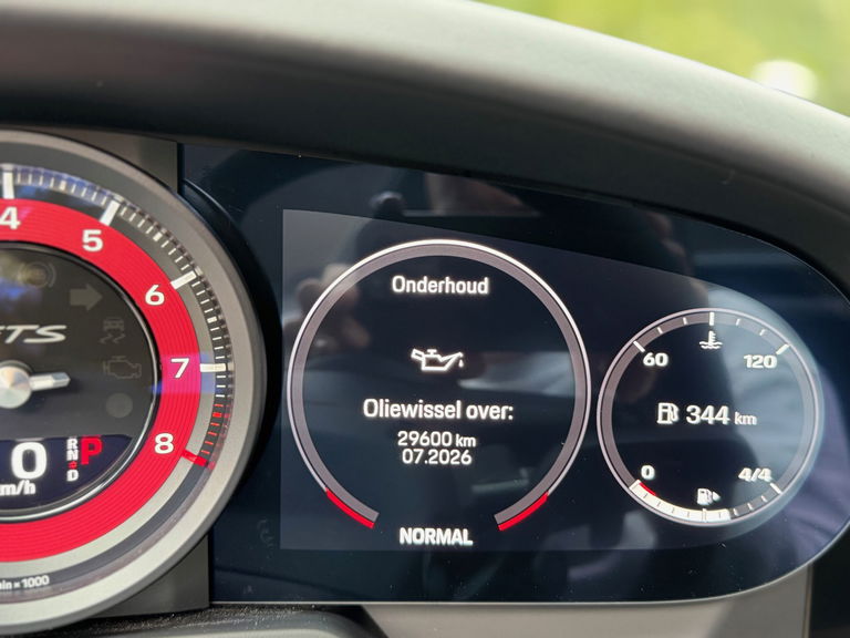 Porsche 992 Targa 4 GTS