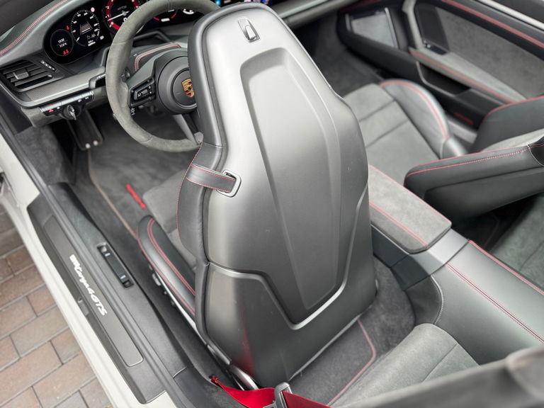 Porsche 992 Targa 4 GTS