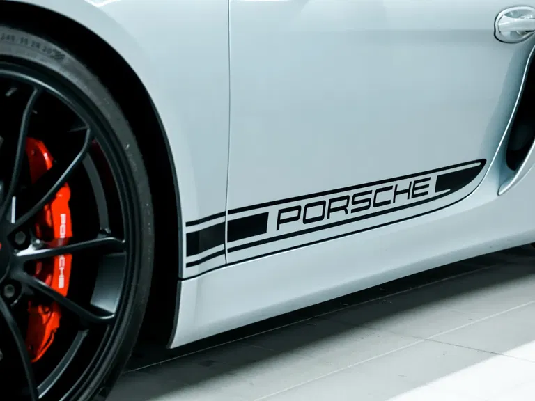 Porsche 981 Cayman GT4