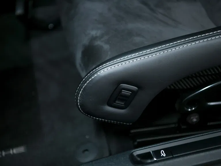 Porsche 981 Cayman GT4