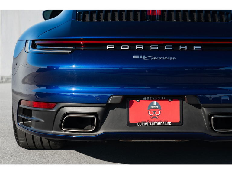 Porsche 992 Carrera